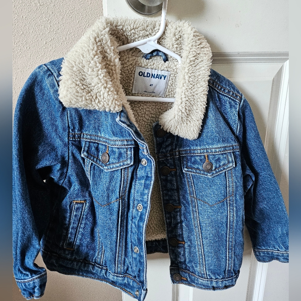 Unisex Old Navy Denim Jacket with Cream Sherpa Collar